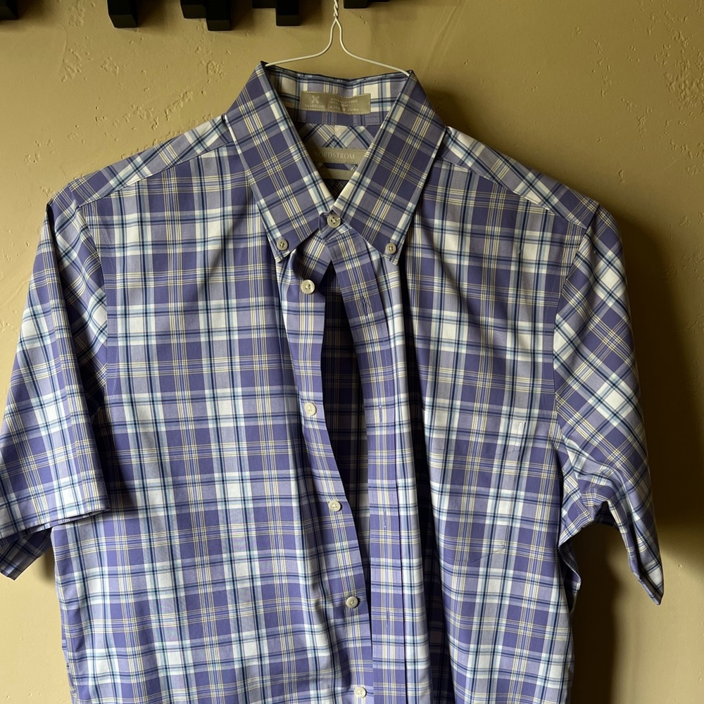 Mens Nordstrom’s brand, size medium, button down shirt.  Barely worn